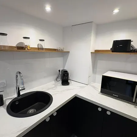 Apartamento Independant Dans *