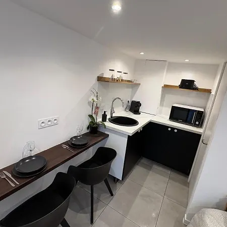 Independant Dans * Aimargues