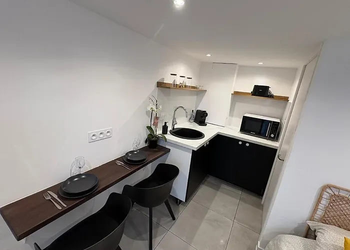 Independant Dans * Aimargues